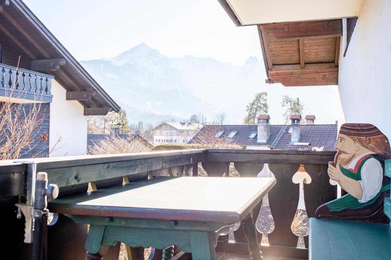 Ferienwohnung Aussicht Garmisch-Partenkirchen Exterior foto